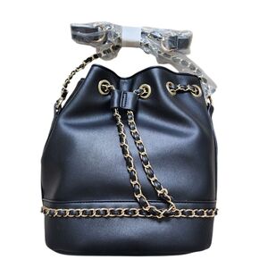 Elegant Black Chain Bucket Bag